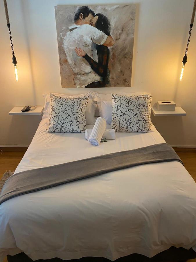 Luxury Upmarket Guesthouse 20 On 4Th Rustenburg Eksteriør billede